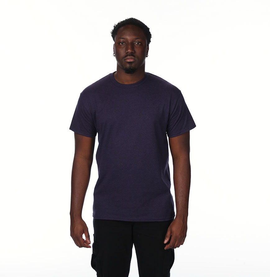 Gildan G500 t-shirt in Blackberry