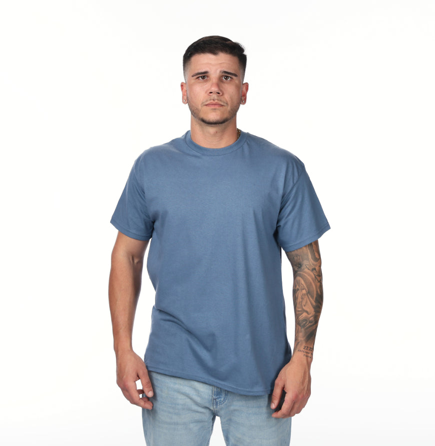 Gildan G500 t-shirt in Indigo Blue