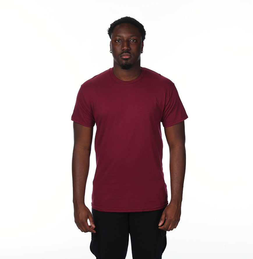 Gildan G500 t-shirt in Maroon