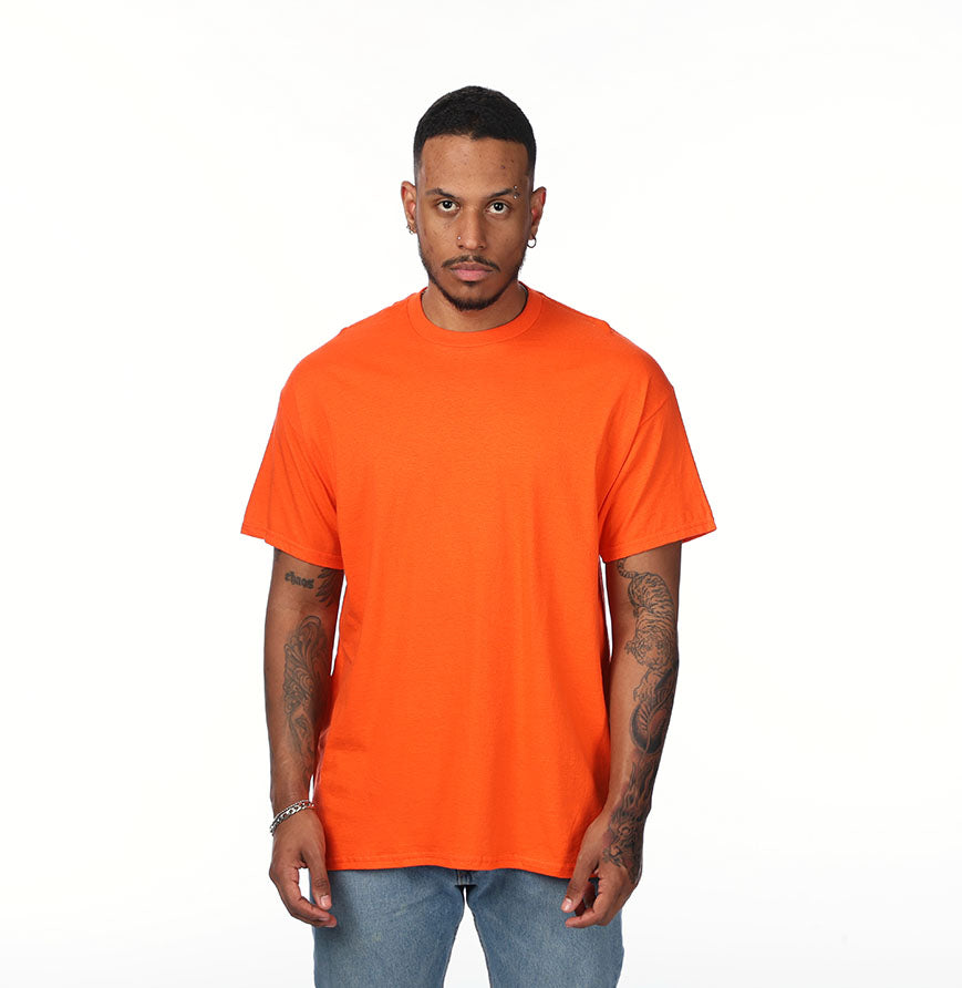 Gildan G500 t-shirt in Orange