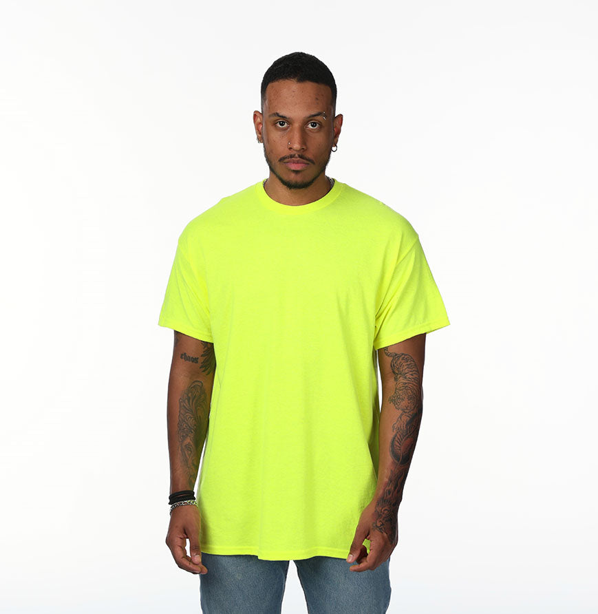 Gildan G500 t-shirt in Safety Green