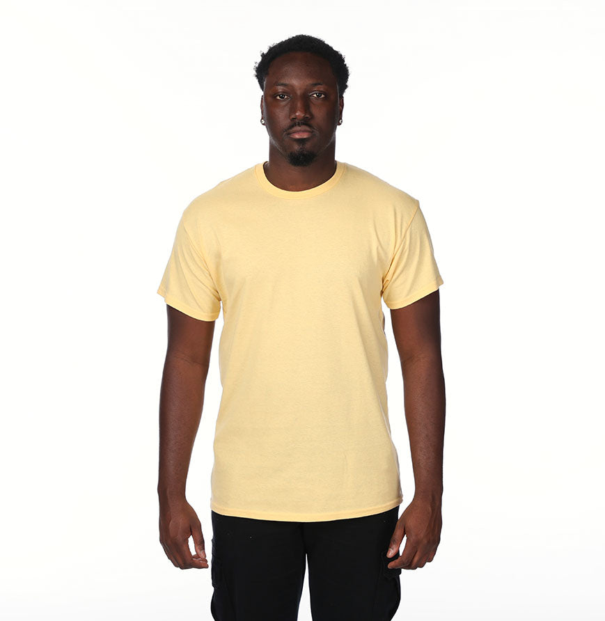 Gildan G500 t-shirt in Yellow Haze
